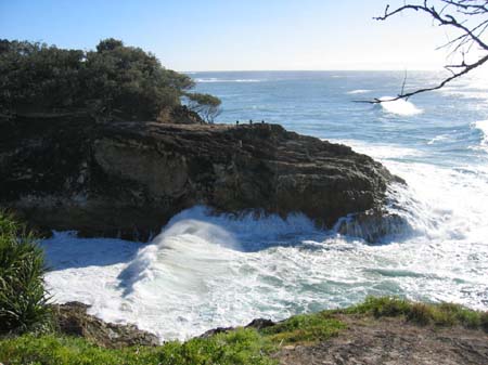 08c Gorge walk rolling sea thunder